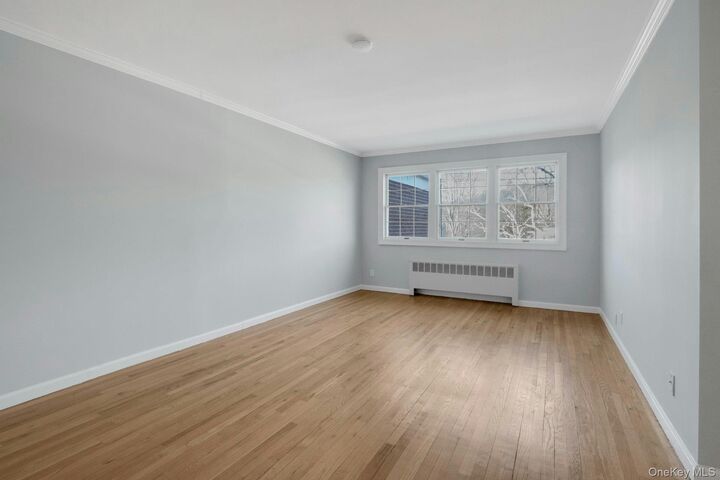 Property Photo:  580 Bedford Road 20  NY 10570 