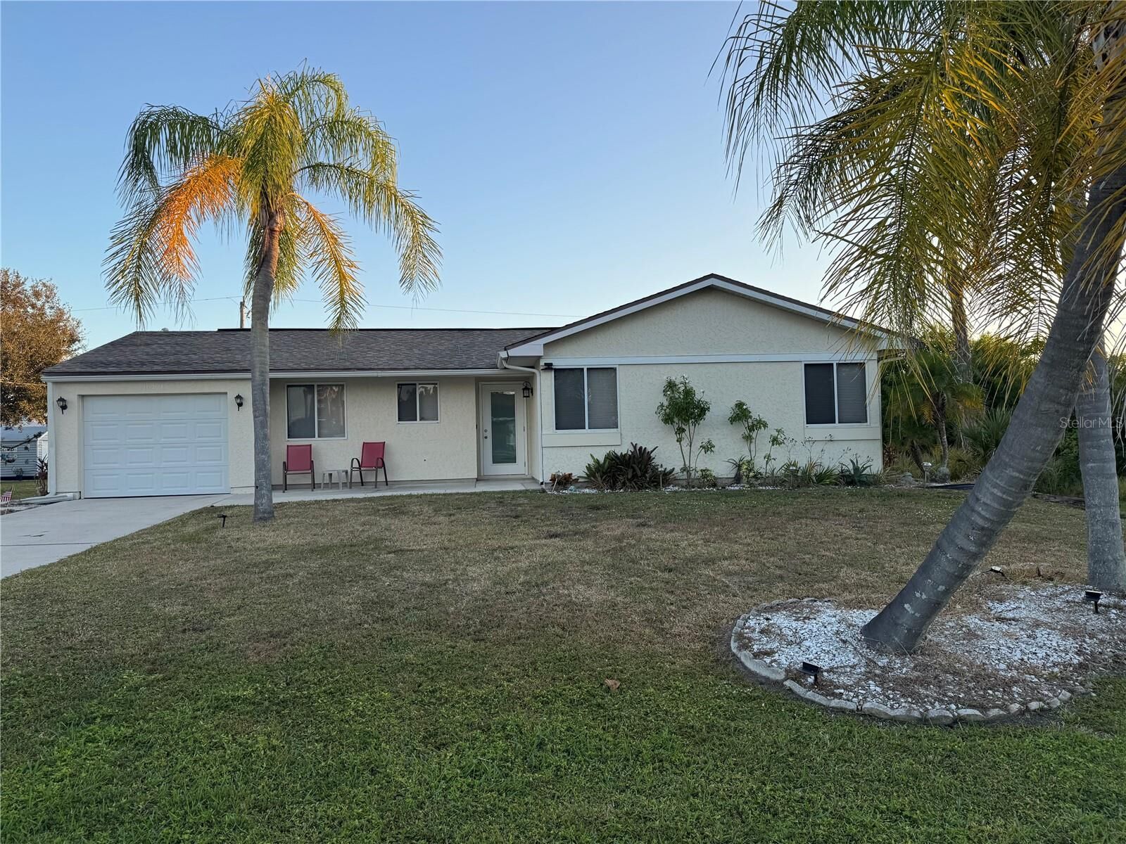 Property Photo: 10421 Chablis Avenue FL 34224