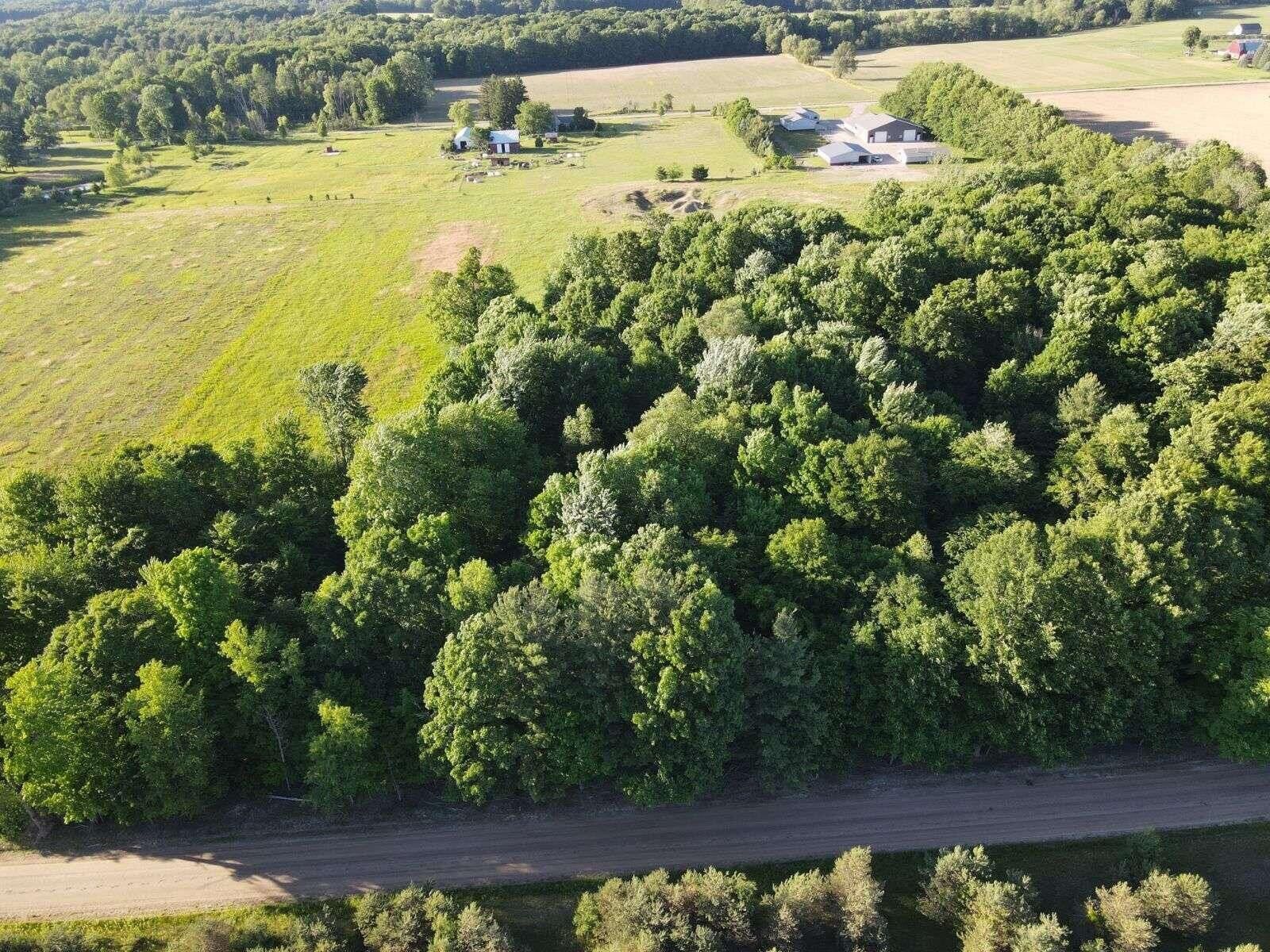 Property Photo:  4550 W Waterwheel Road  MI 48886 