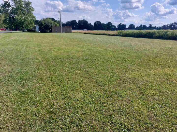 Property Photo:  1701 Triangle Street  IL 62864 