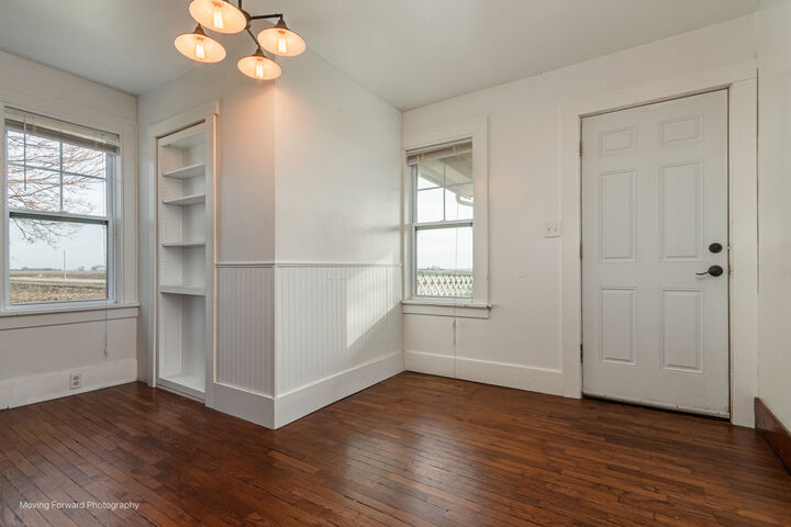 Property Photo:  2287 N 4350th Road  IL 60551 