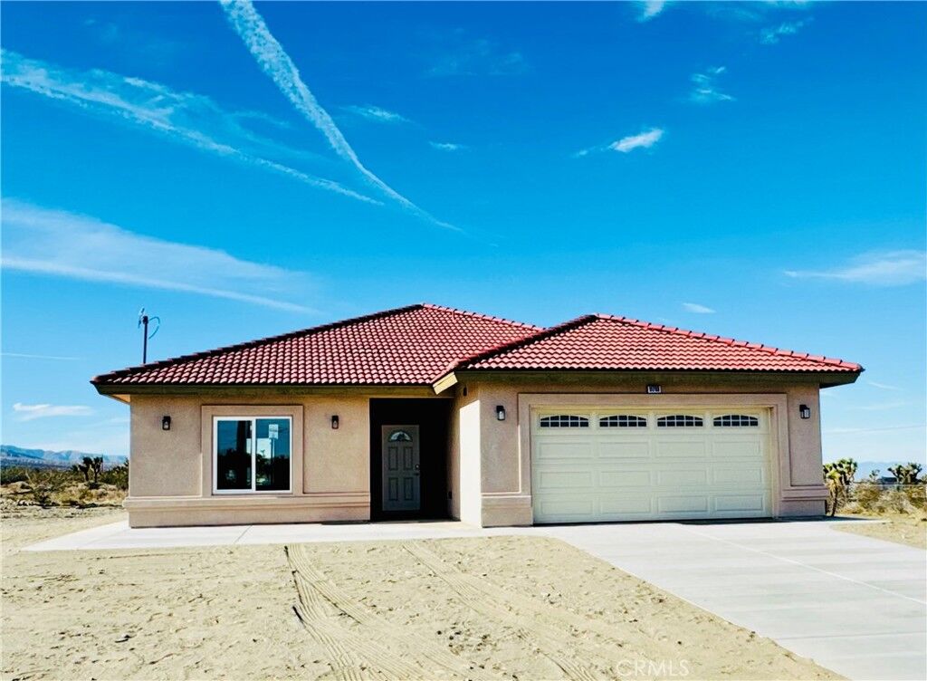 Property Photo:  11788 Buckwheat  CA 92371 