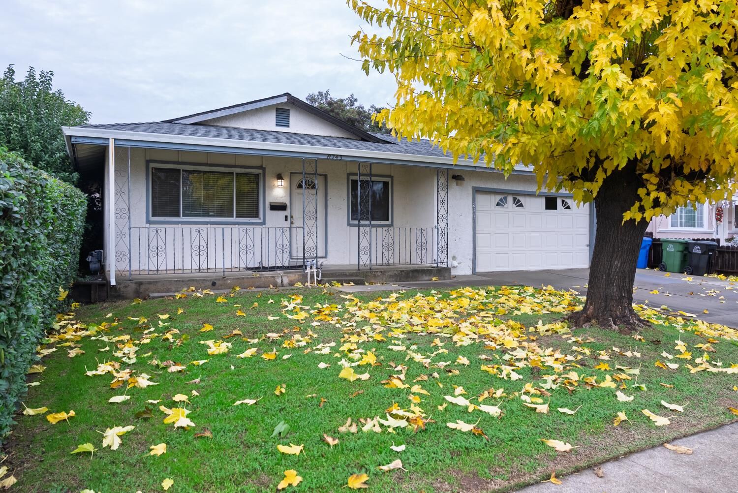 Property Photo:  8743 Elk Way  CA 95624 