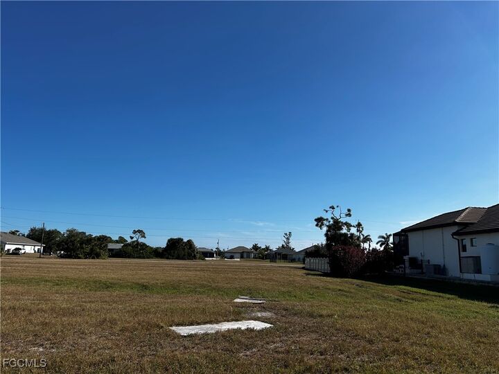 Property Photo:  2345 NW 37th Place  FL 33993 