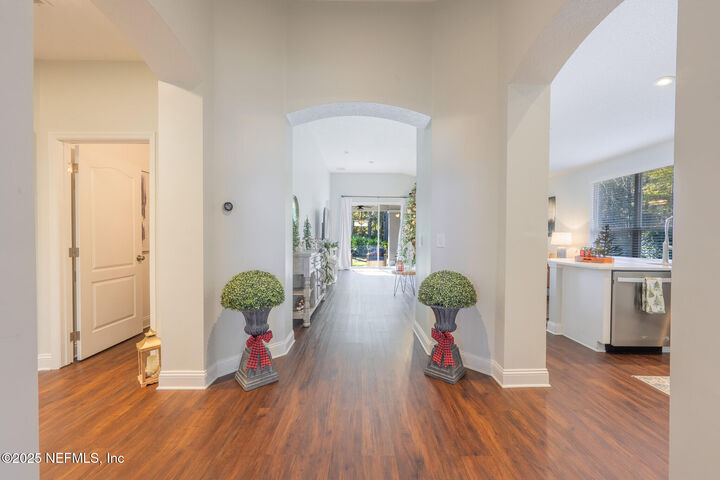 Property Photo:  2065 Trailing Pines Way  FL 32003 