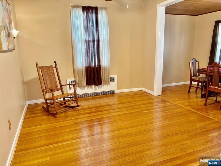 Property Photo:  440 Central Avenue 1  NJ 07072 