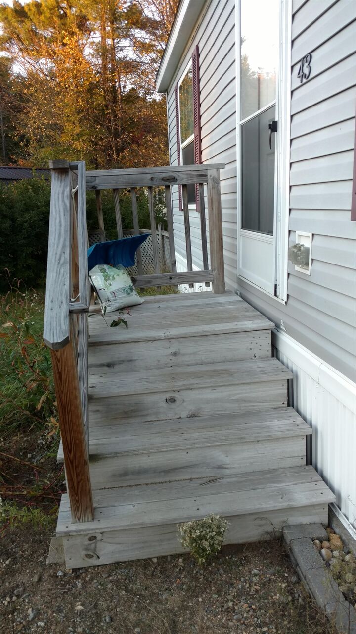 Property Photo:  43 Fieldstone Lane  NH 03867 