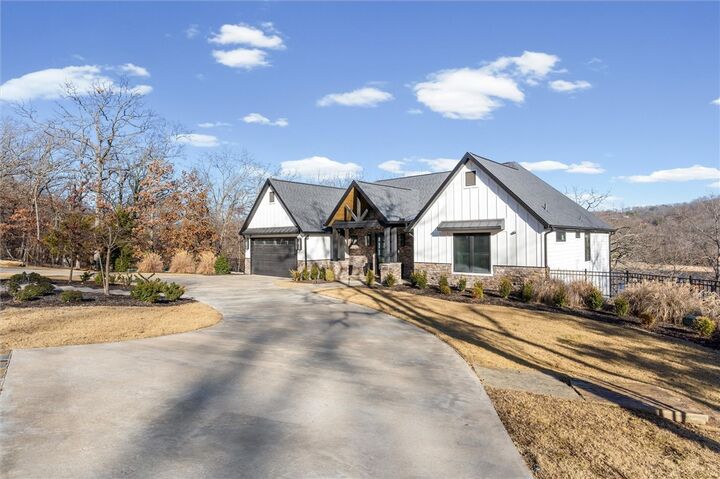 Property Photo: 497 Honey Creek Road AR 72631