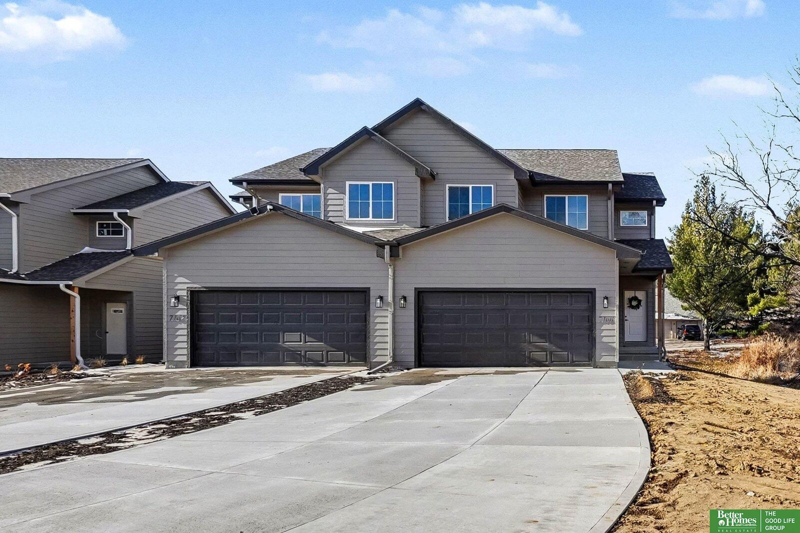 Property Photo:  7166 N 79th Court  NE 68122 