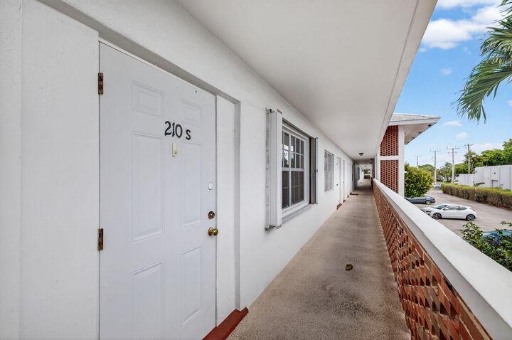 Property Photo:  2050 NE 39th Street #210S  FL 33064 