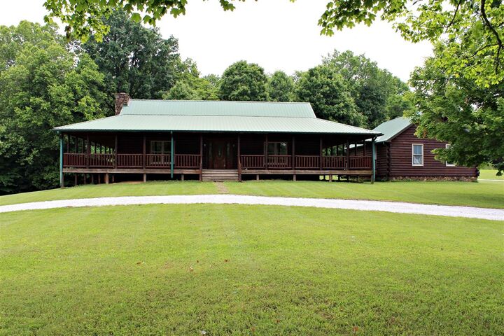 Property Photo: 1915 Little Clifty Road KY 42712