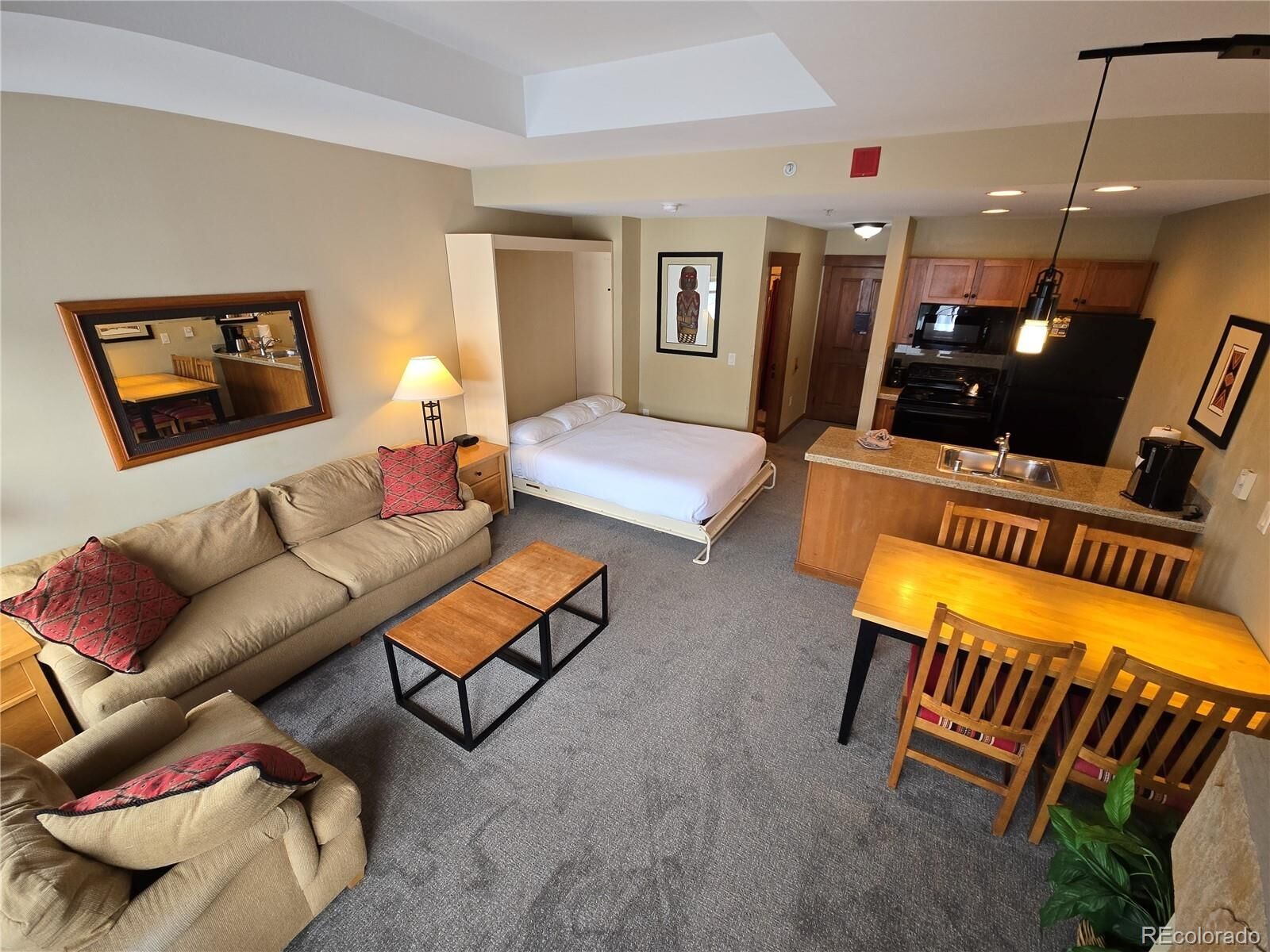 Property Photo:  184 Copper Circle 513  CO 80443 