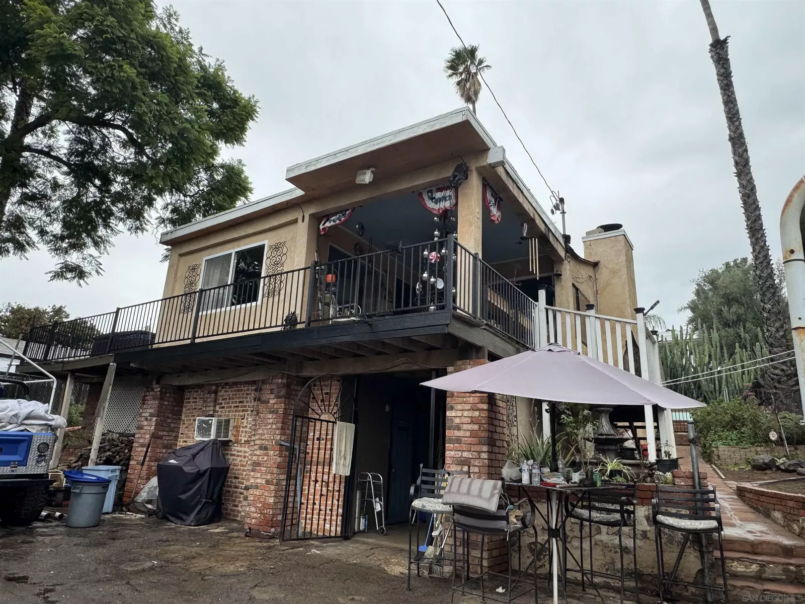 Property Photo: 8468 Golden Ridge Rd CA 92040