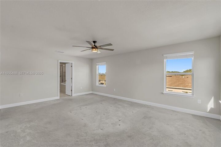 Property Photo:  303 August Fern Loop  FL 32757 