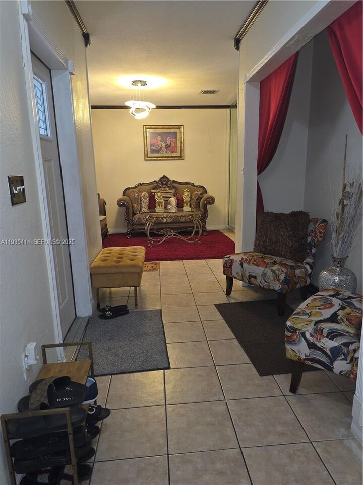 Property Photo:  18953 SW 113th Ct  FL 33157 