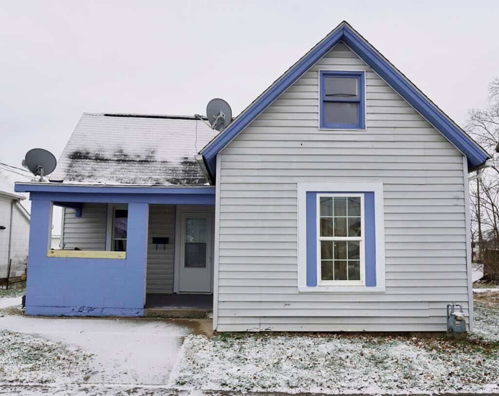 Property Photo:  42 Warner Ave.  OH 45601 
