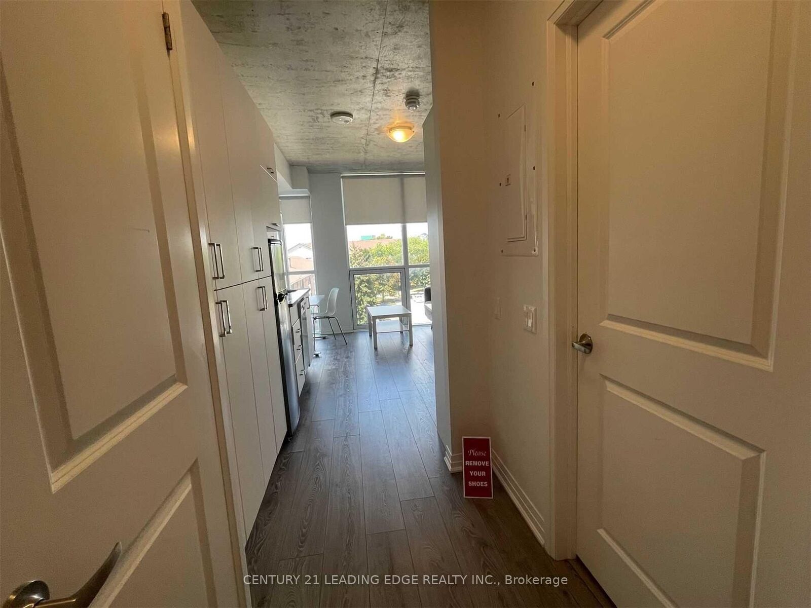 Property Photo:  1900 Simcoe Street N 422  ON L1G 0C1 