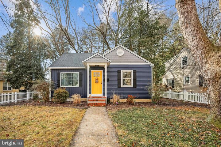 Property Photo:  412 Somerset Avenue  MD 21801 