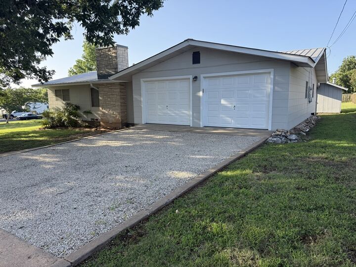 Property Photo:  303 Walnut St  TX 78624 