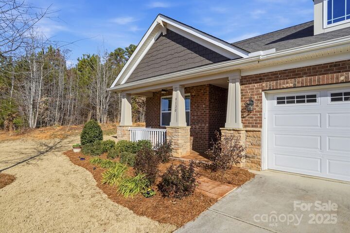 Property Photo:  9120 Liberty Hill Drive  NC 28227 