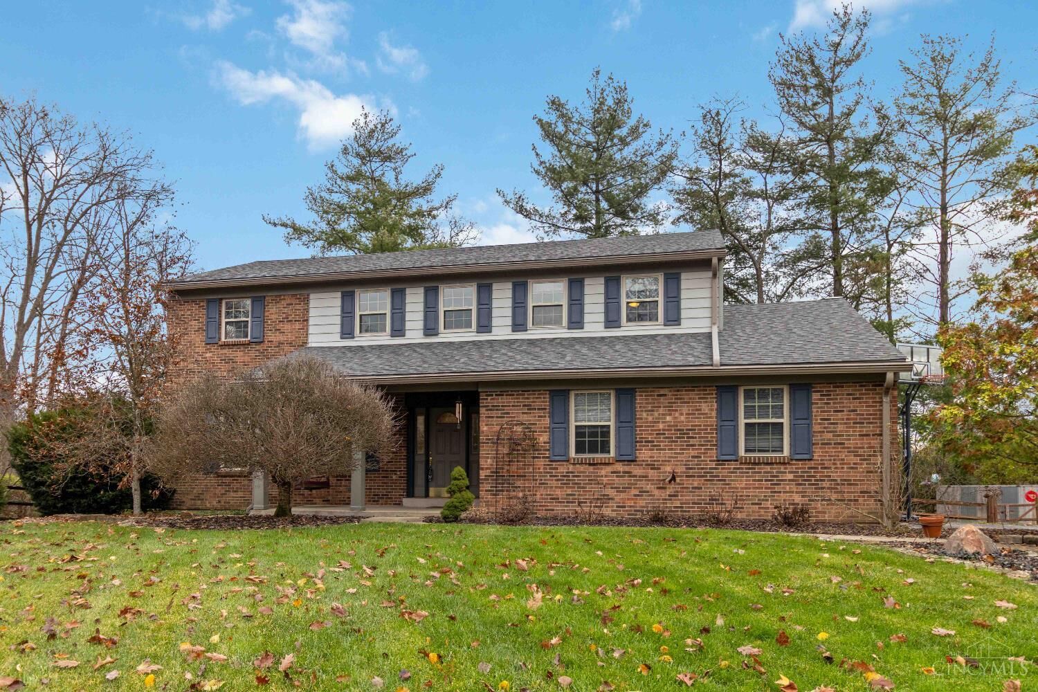 Property Photo: 8140 Maxfield Lane OH 45243