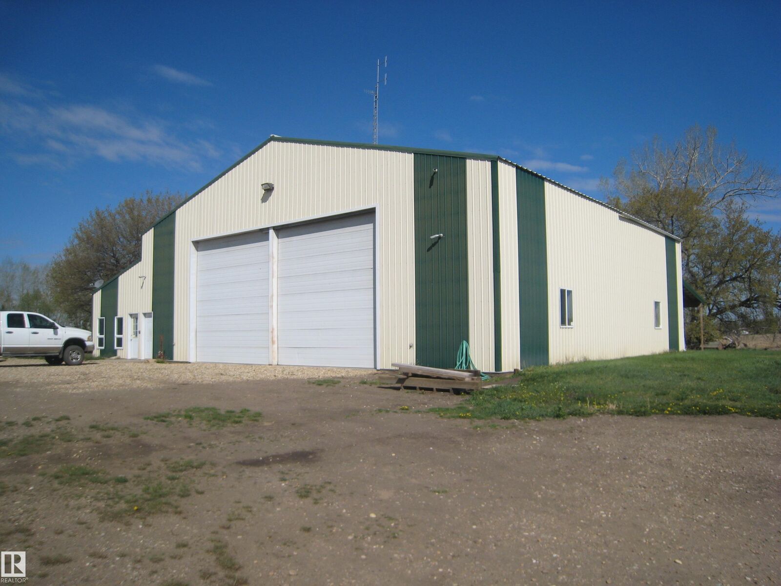 Property Photo: #17 470026 243A AB T9A 1W8