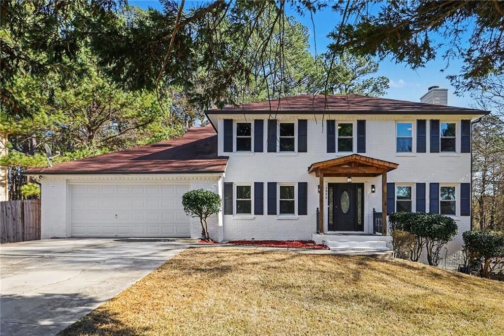 Property Photo:  1956 Spencer Oaks Lane  GA 30058 