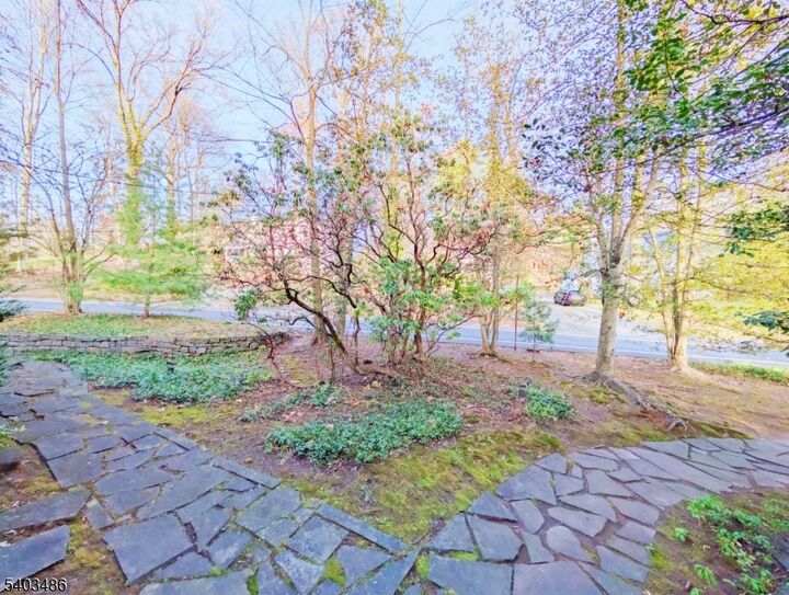 Property Photo: 296 Glen Ave NJ 07078