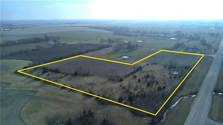 Property Photo:  2709 Rock Creek Road  KS 66067 