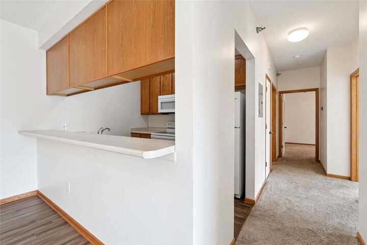 Property Photo:  1210 NE 6th Lane I9  IA 50021 