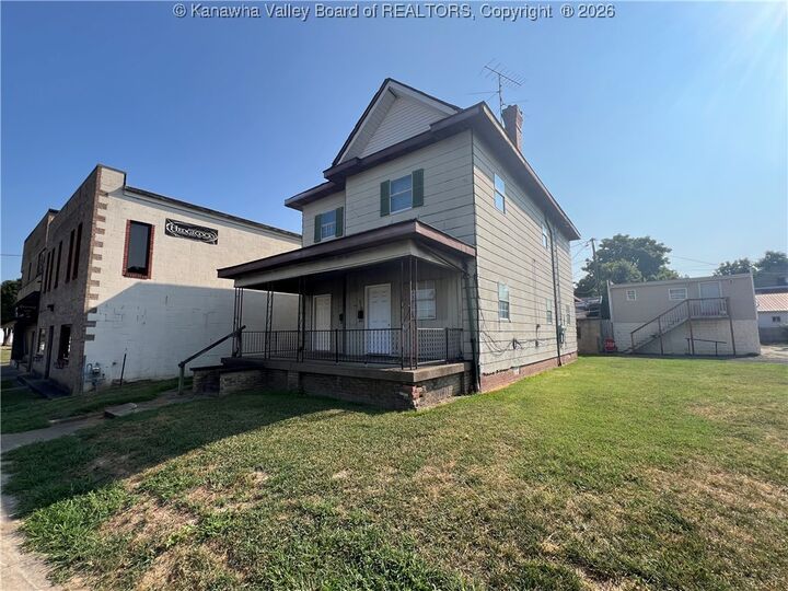Property Photo: 828-830R-834 20th Street WV 25703