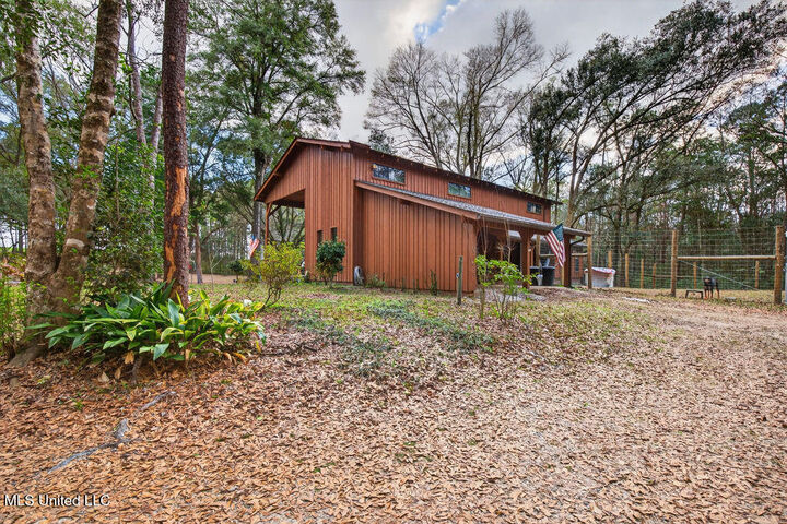 Property Photo:  188 Devaughn Road  MS 39452 