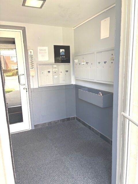 Property Photo:  4659 Dobson Street 1C  IL 60076 