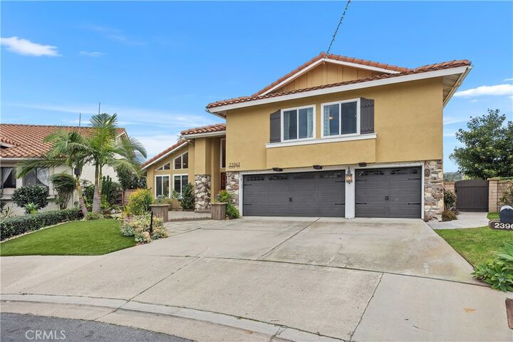 Property Photo:  23962 Eider Court  CA 92677 