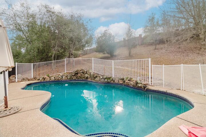 Property Photo: 2296 Sailsbury Drive CA 95762