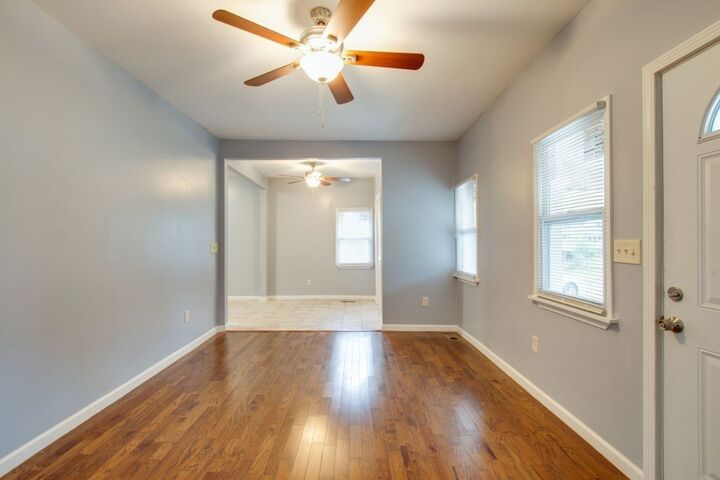 Property Photo:  220 Harris St  TN 37115 