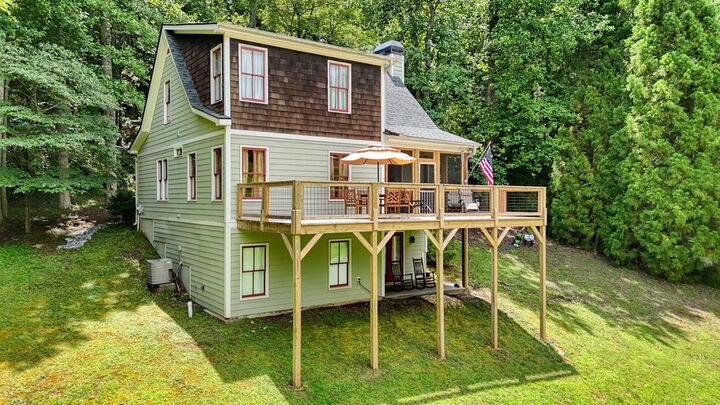 Property Photo:  105 Evergreen Road  GA 30546 