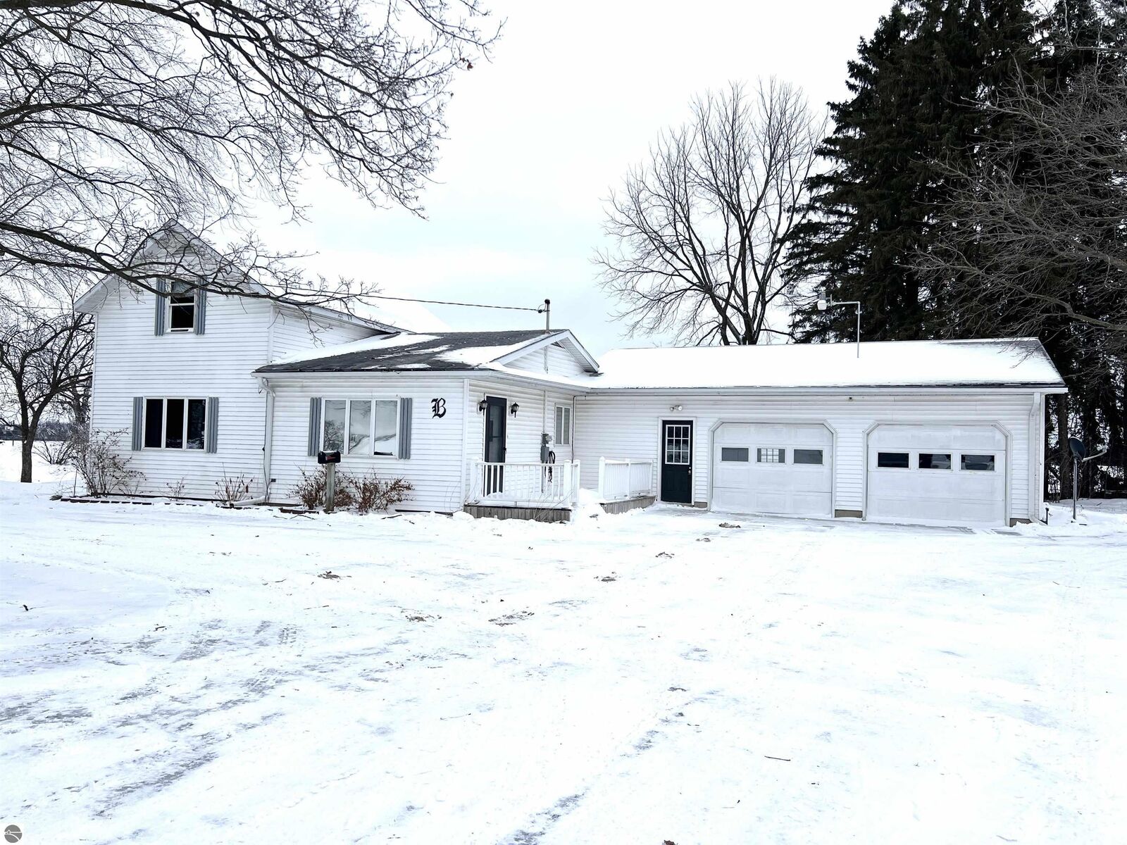 Property Photo: 7891 S Lucas Road MI 49657