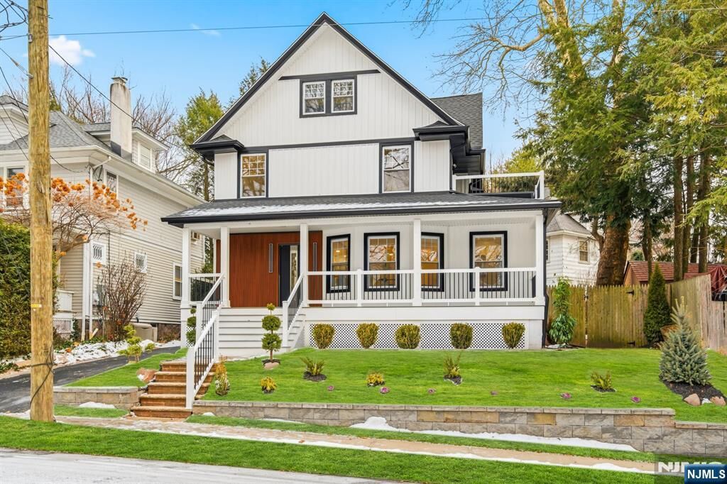 Property Photo:  180 Crescent Avenue  NJ 07605 