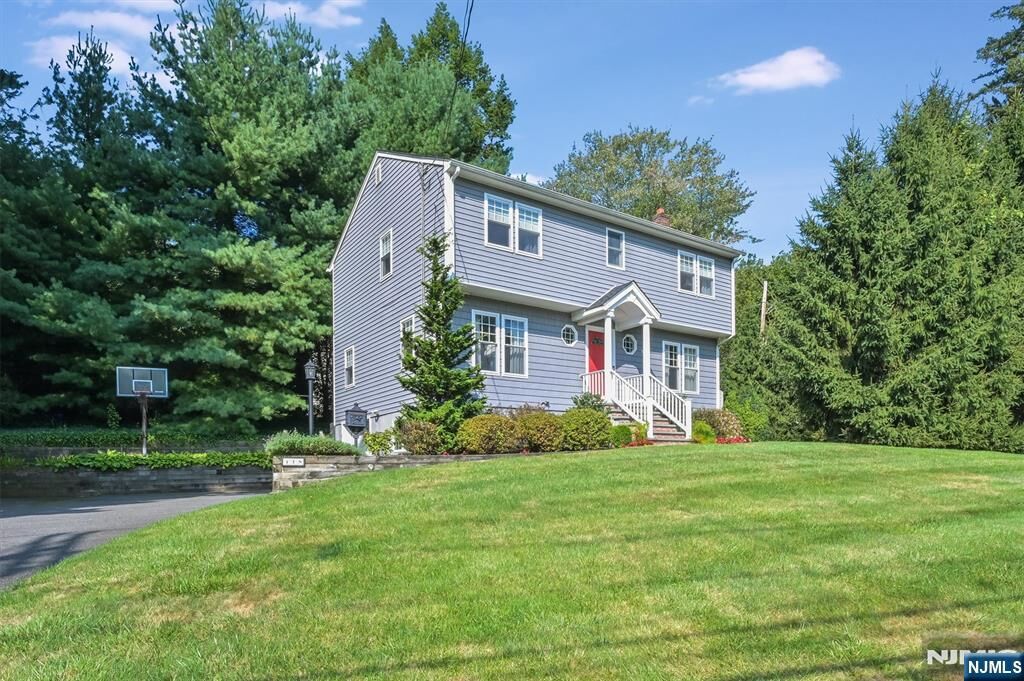 Property Photo:  418 Prospect Street  NJ 07452 