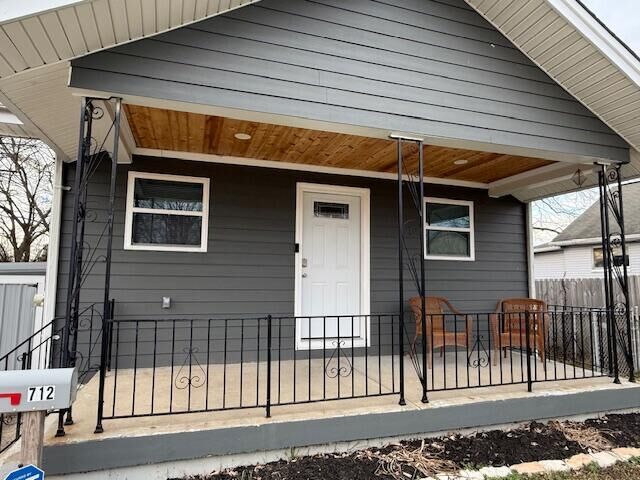 Property Photo:  712 Bedinger Street  KY 41018 