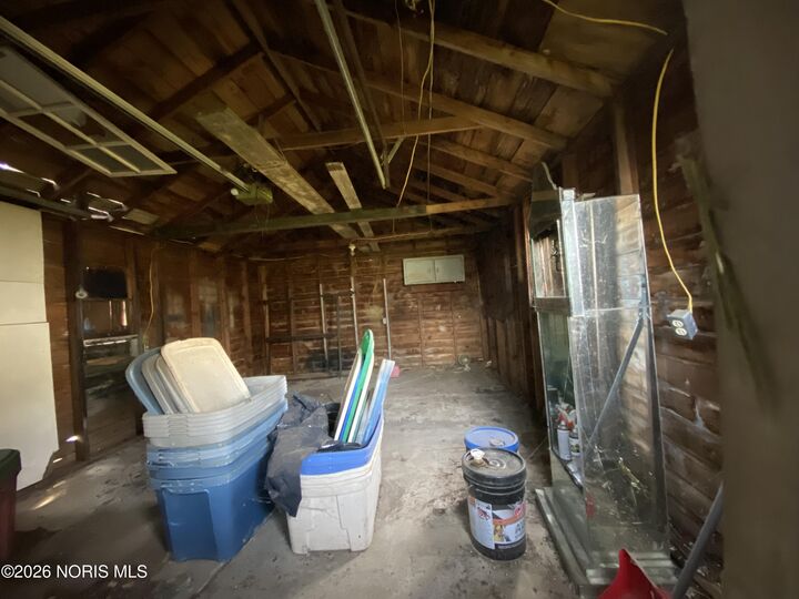 Property Photo: 1749 Milburn Avenue OH 43606