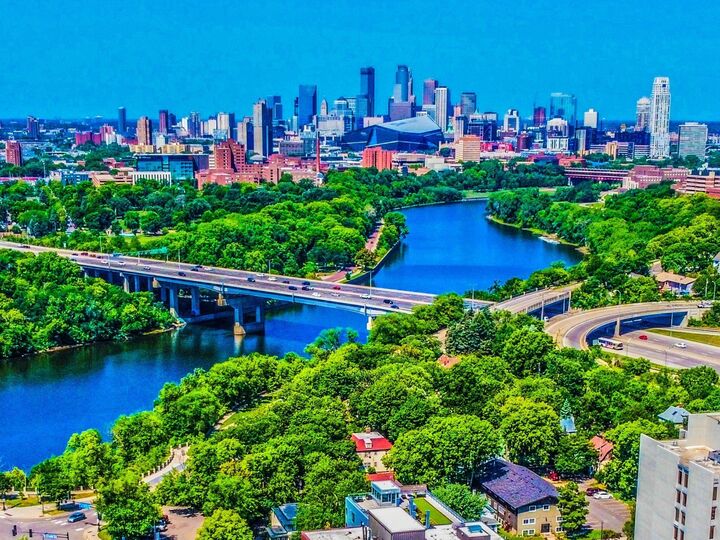 Property Photo: 836 Thornton Street SE MN 55414