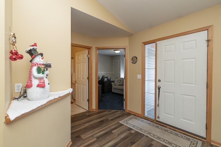 Property Photo:  546 Marmik Circle  MN 55033 