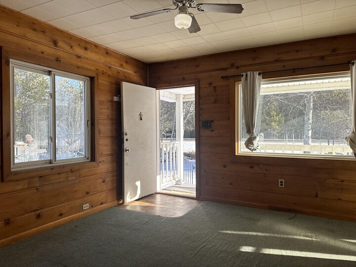 Property Photo:  135744 Highway 97  OR 97733 