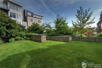 Property Photo:  180  Harbor Square Loop NE B422  WA 98110 