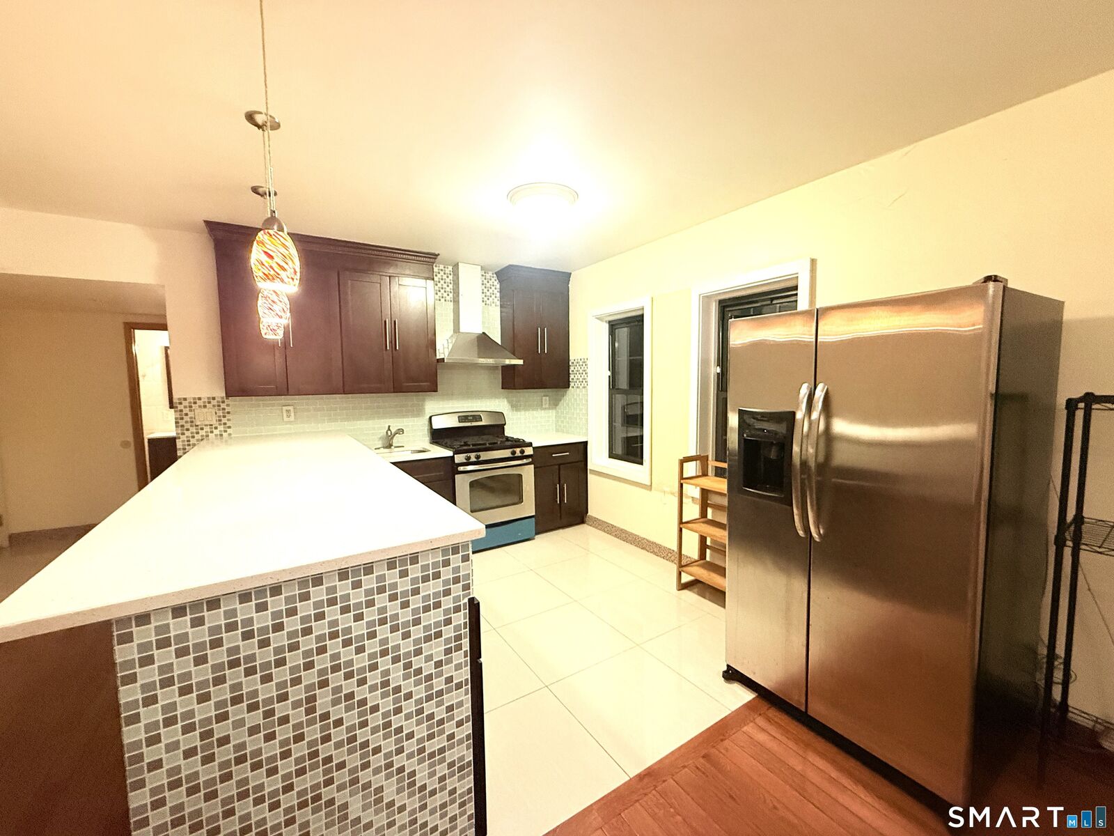 Property Photo:  7 Elm Street 3 Fl  CT 06510 