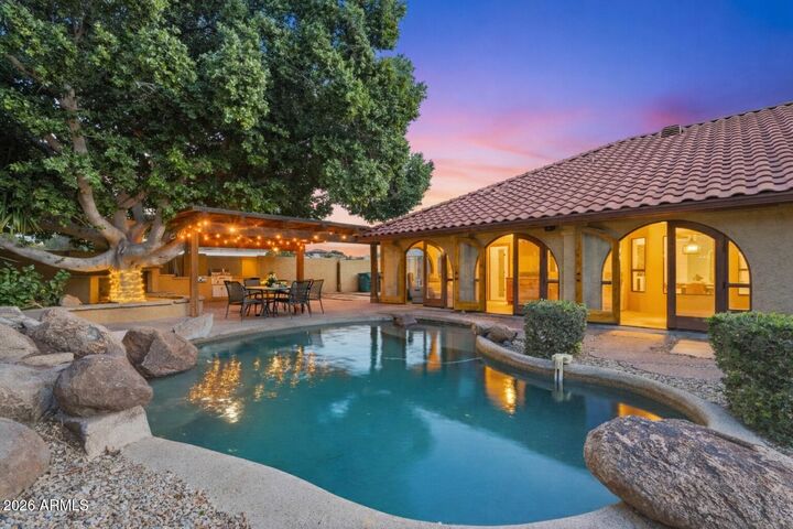 Property Photo:  4562 E Elmwood Street  AZ 85205 