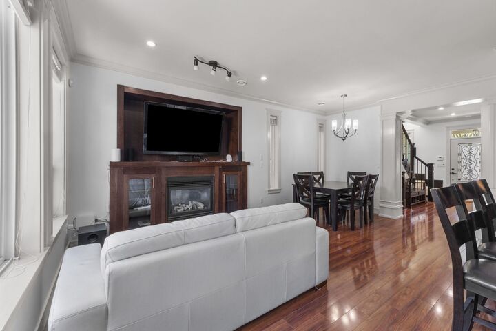 Property Photo: 6746 191A Street BC V4N 6A5