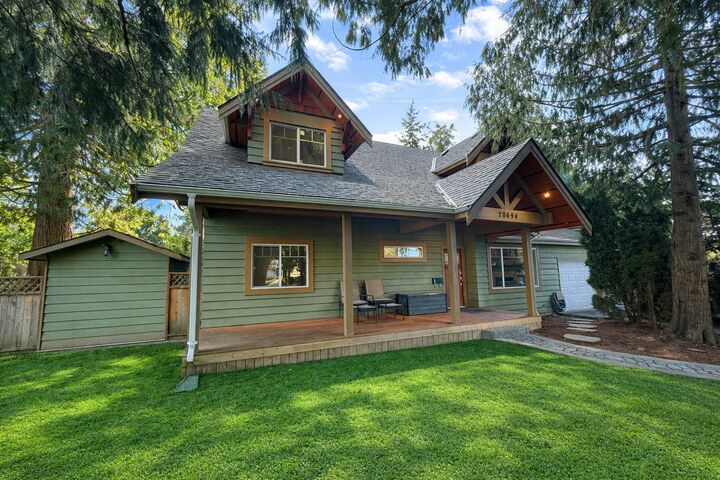 Property Photo:  20694 39 Avenue  BC V3A 2V6 